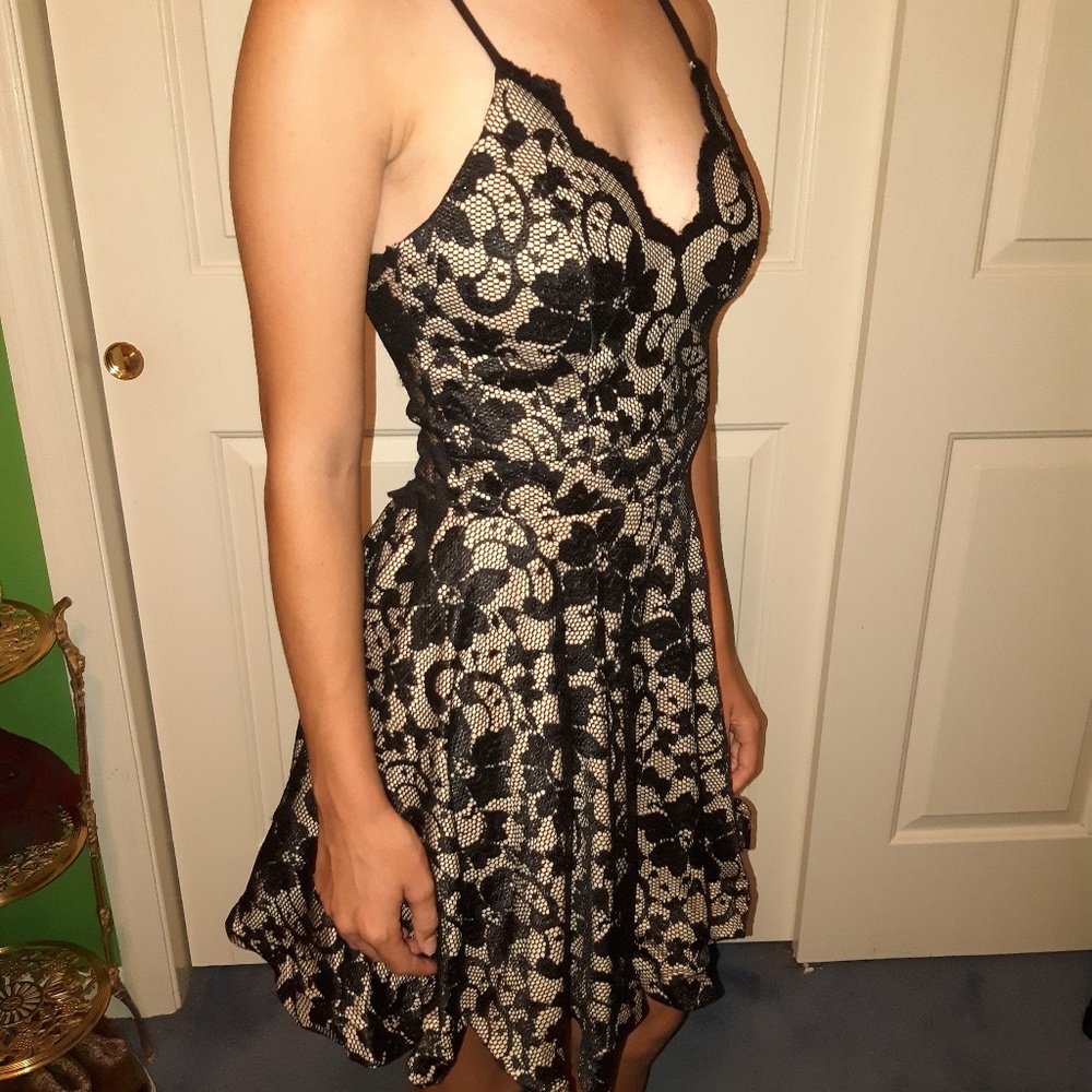 Homecoming dress - Picture 3 of 4